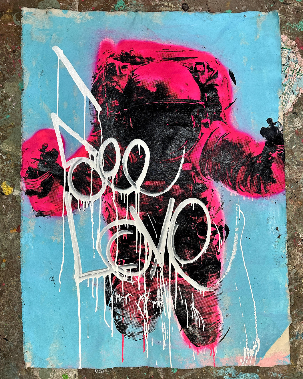 I SEE LOVE Astronaut