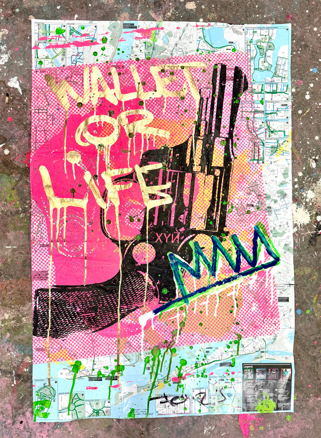Wallet  or life revolver