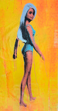 Lade das Bild in den Galerie-Viewer, Barbie on Yellow
