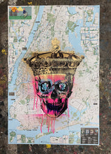 Load image into Gallery viewer, Skull Imperial Crown
